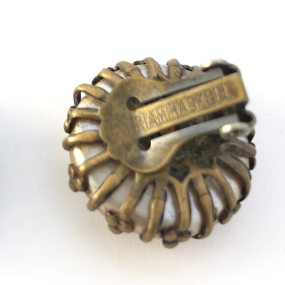 Pair of Miriam Haskell Baroque Pearl Earrings and Bonus Large Single Earring - Picture 7 of 10